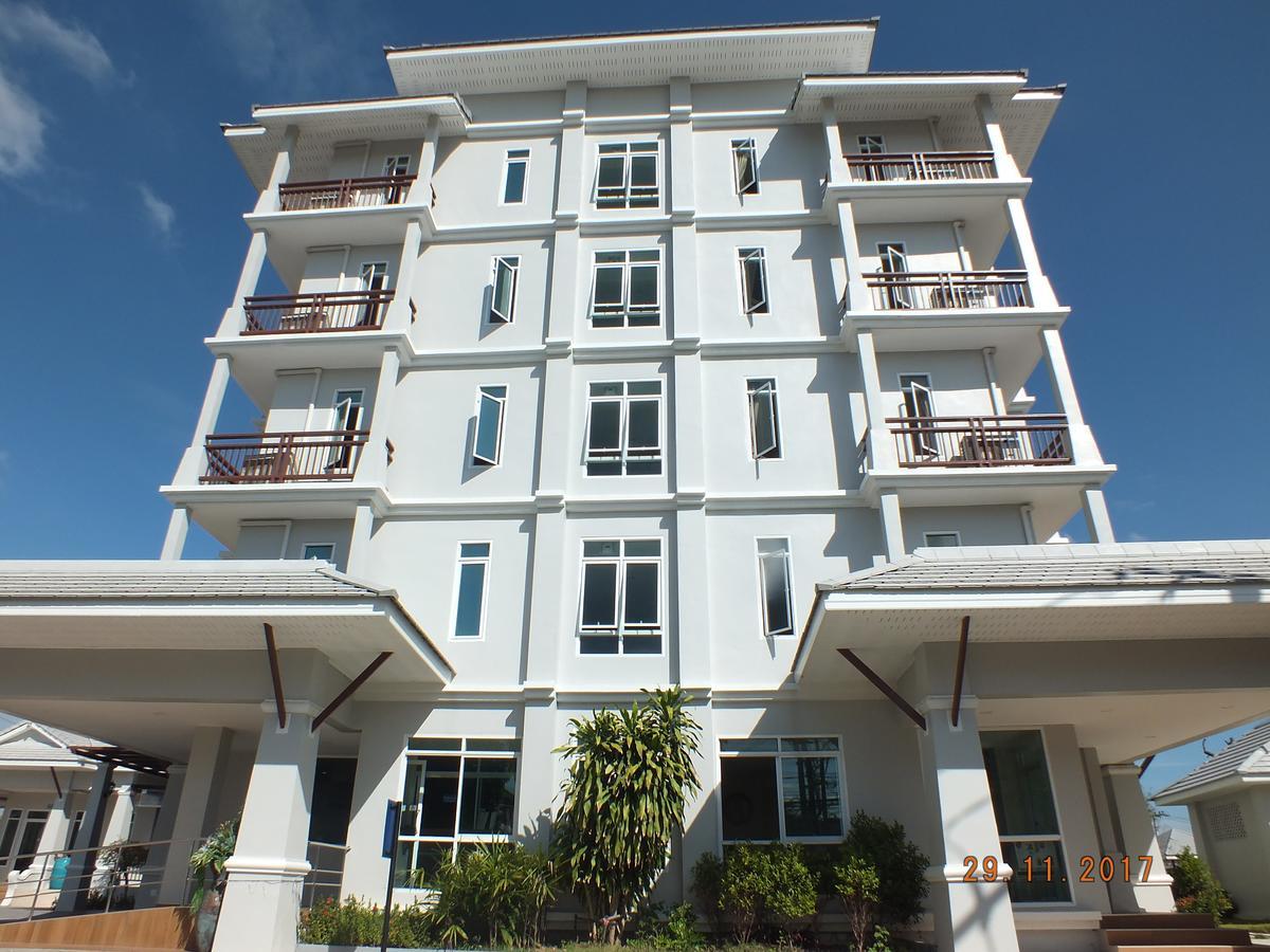 Sukkhamas Pirom Hotell Nakhonratchasima Exteriör bild